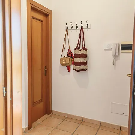 Maison Mirabile With Garage *