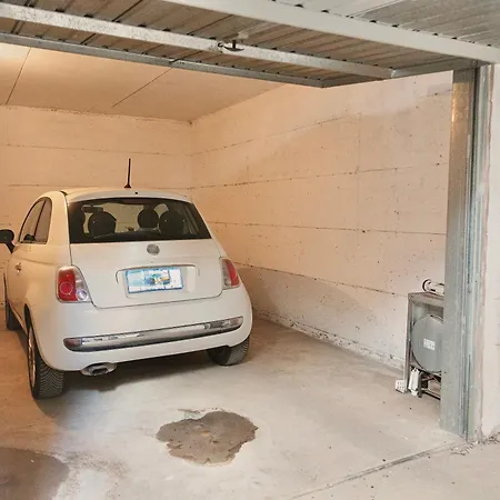Σπίτι διακοπών Maison Mirabile With Garage
